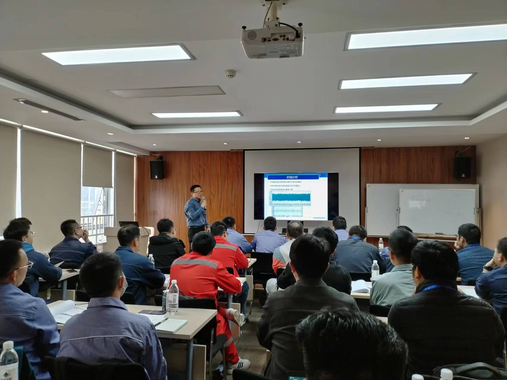 威锐达举办客户专项产品技术及诊断知识培训活动